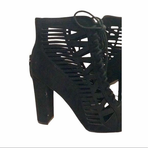 Black lace up sexy heels XOXO - Picture 3 of 6